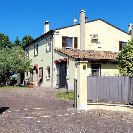 Chez Barnie Favoloso Appartamento Privato In Villa A 800Mt Ingresso Fiera リミニ エクステリア 写真